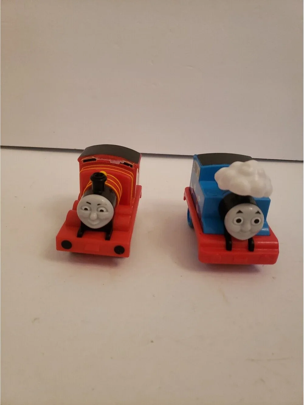 Thomas & Friends Tiny Trains x2 Pull Back & Go